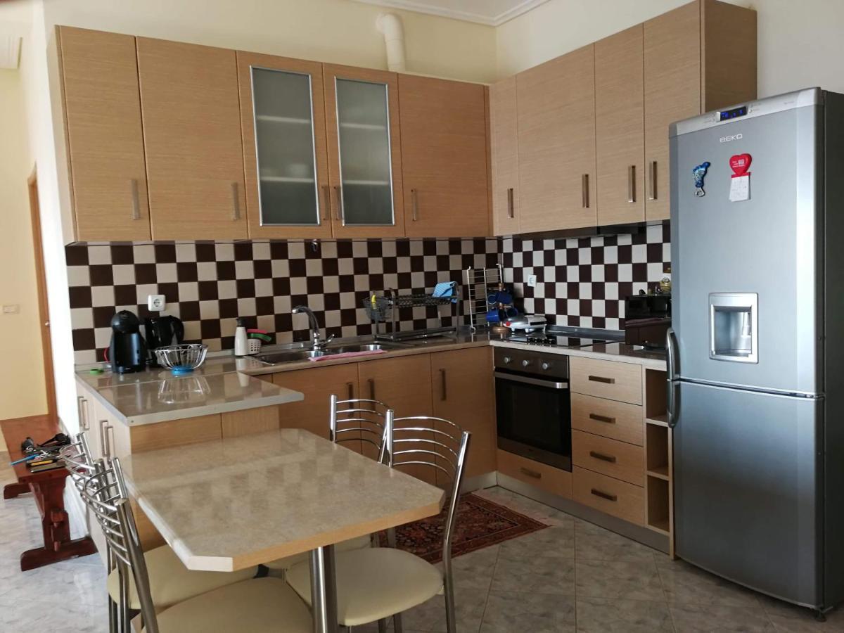 Cozy Sea Apartment Sarande Exterior photo